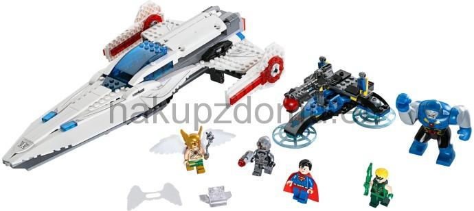 LEGO Super Heroes 76028 Invaze Darkseida
