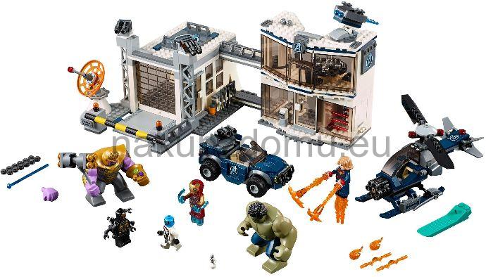 LEGO Super Heroes 76131 Bitva o základnu Avengerů