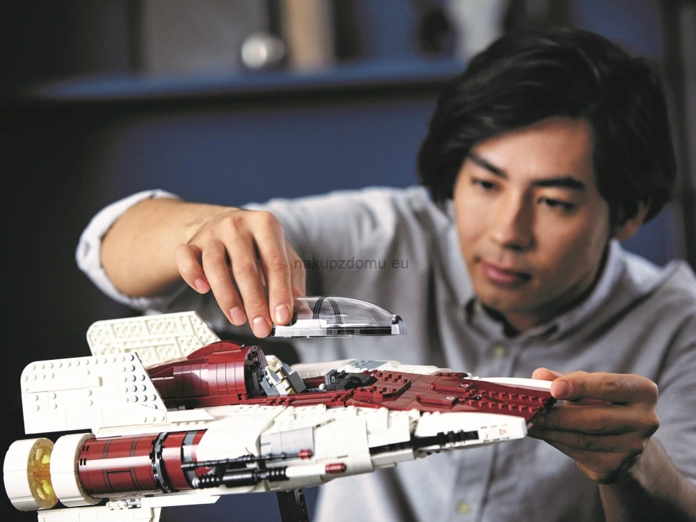 LEGO Star Wars 75275 A-wing Starfighter